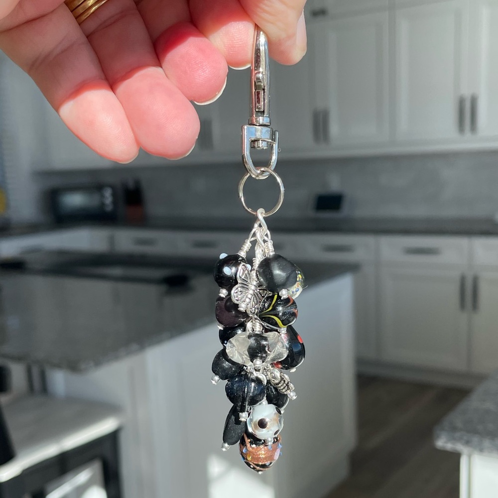 Handmade Long Black Bead Grape Hand Bag Charm Keychain Snap Hook Clip